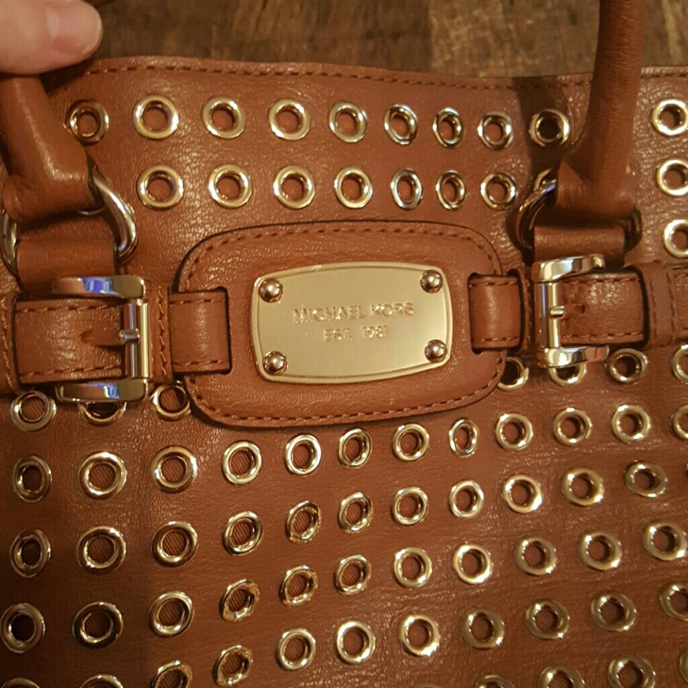 Michael Kors Grommet Leather Bag Gem